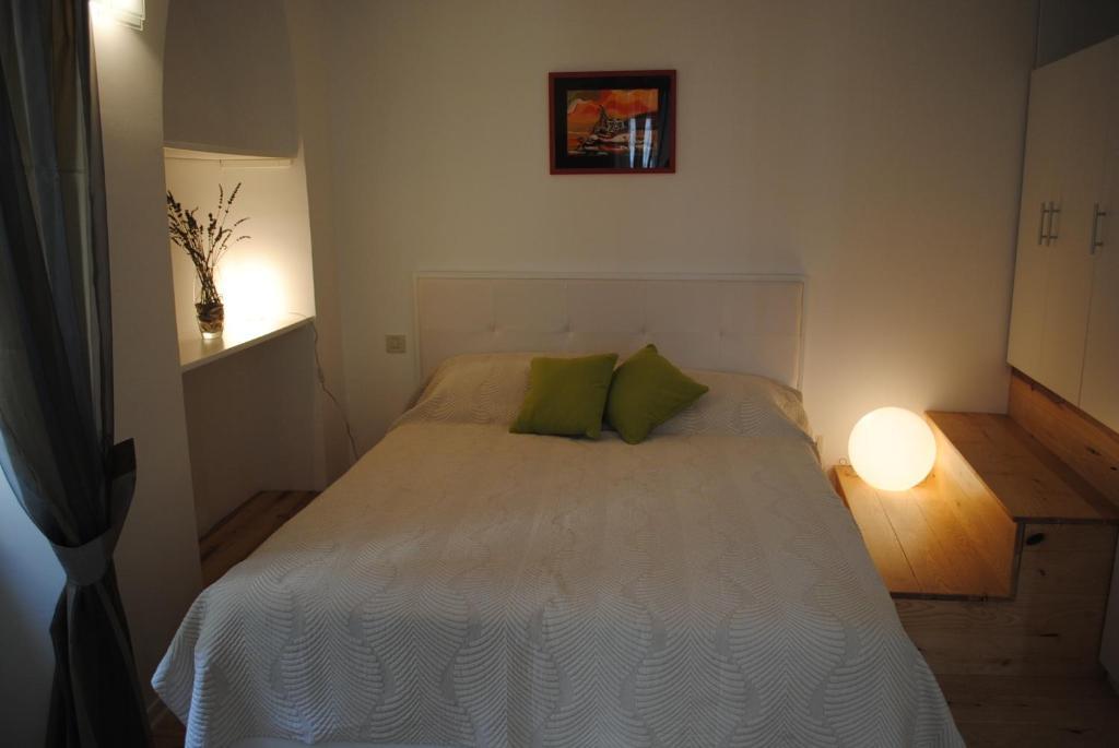 Rooms Piazzetta Крес Стая снимка